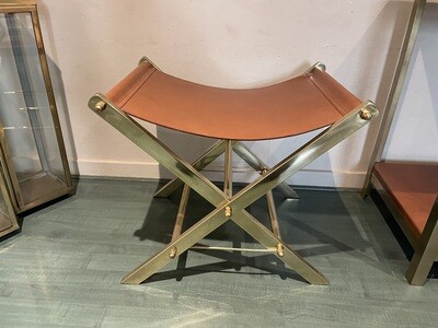 BANKJE brass met lederafwerking