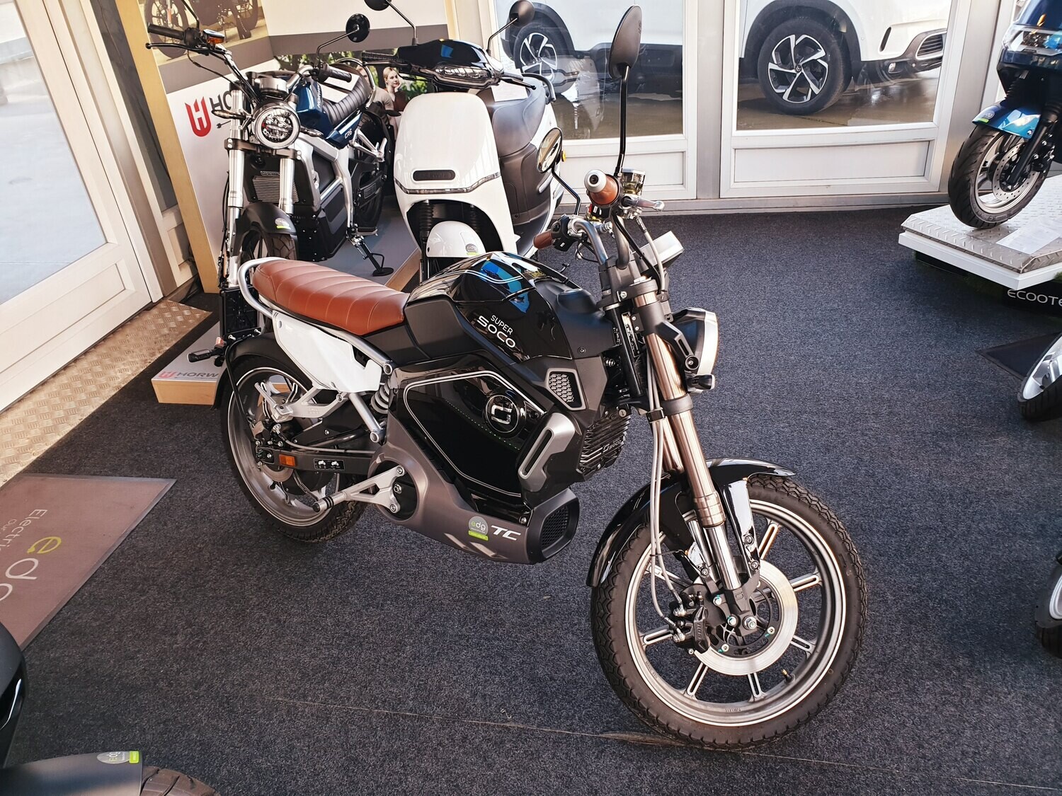 Super Soco TC black 100% Elektrisch