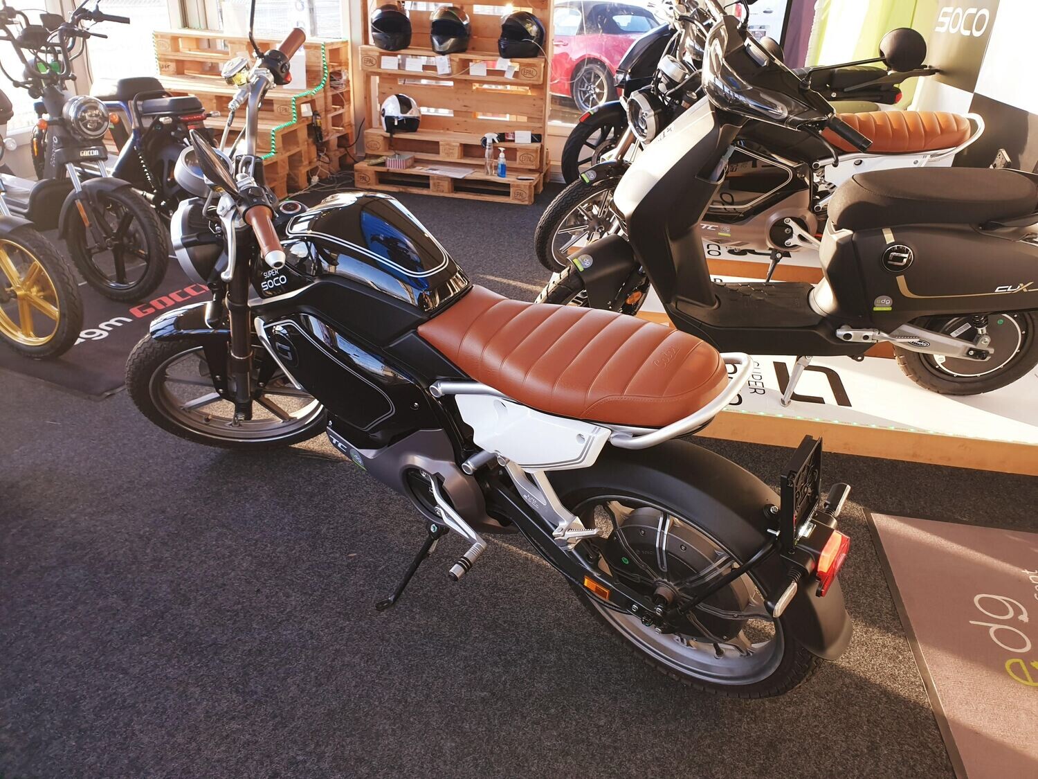 Super Soco TC black 100% Elektrisch