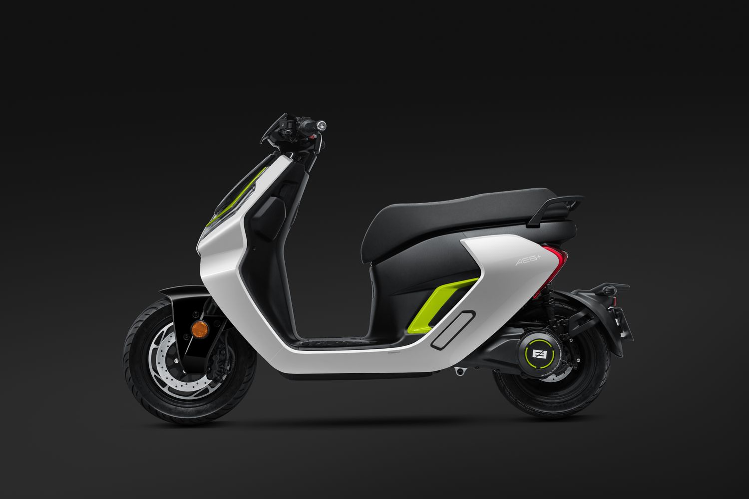 Zeeho AE6 L1te dual battery