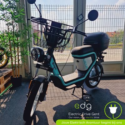 Bijna Nieuwe Goccia Elektrische Scooter - Slechts 200 km, Met Extra Opties! Bijna Nieuwe Goccia Elektrische Scooter - Slechts 200 km, Met Extra Opties!