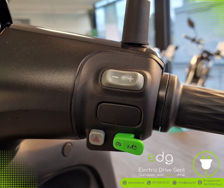 🔥 Tweedehands Segway E125S Black Edition 2024 – 5.250 km – Topstaat 🔥 Tweedehands Segway E125S Black Edition 2024 – 5.250 km – Topstaat