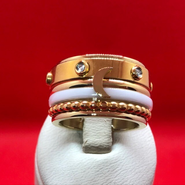 iXXXi Ring