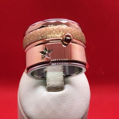 iXXXi Ring