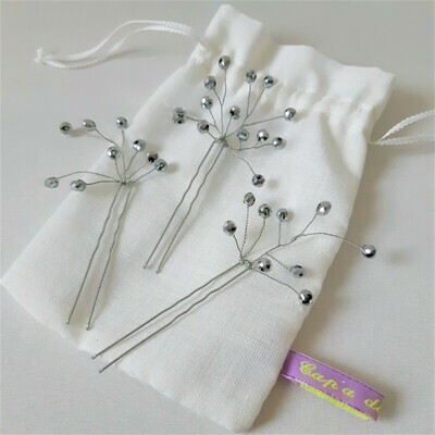 Haarpins - 3 moderne haarspelden met zilverkleurige parels