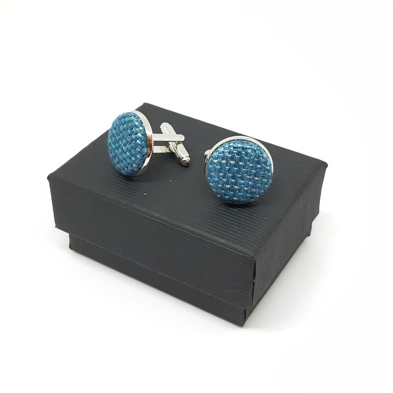 Sartorial cufflinks