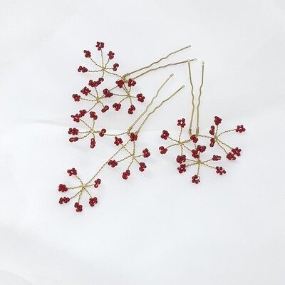 Haarpins - set van 3 pins met rode parels en gouddraad