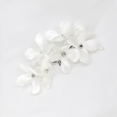 Haarjuweel- bruidstakje met 7 witte jasmijn bloemen