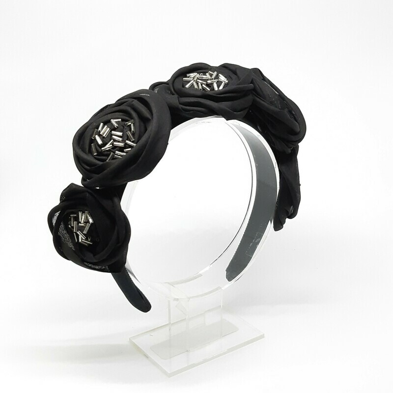 Diadeem met organdie bloemen