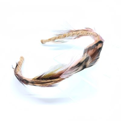 Fije diadeem met veertjes