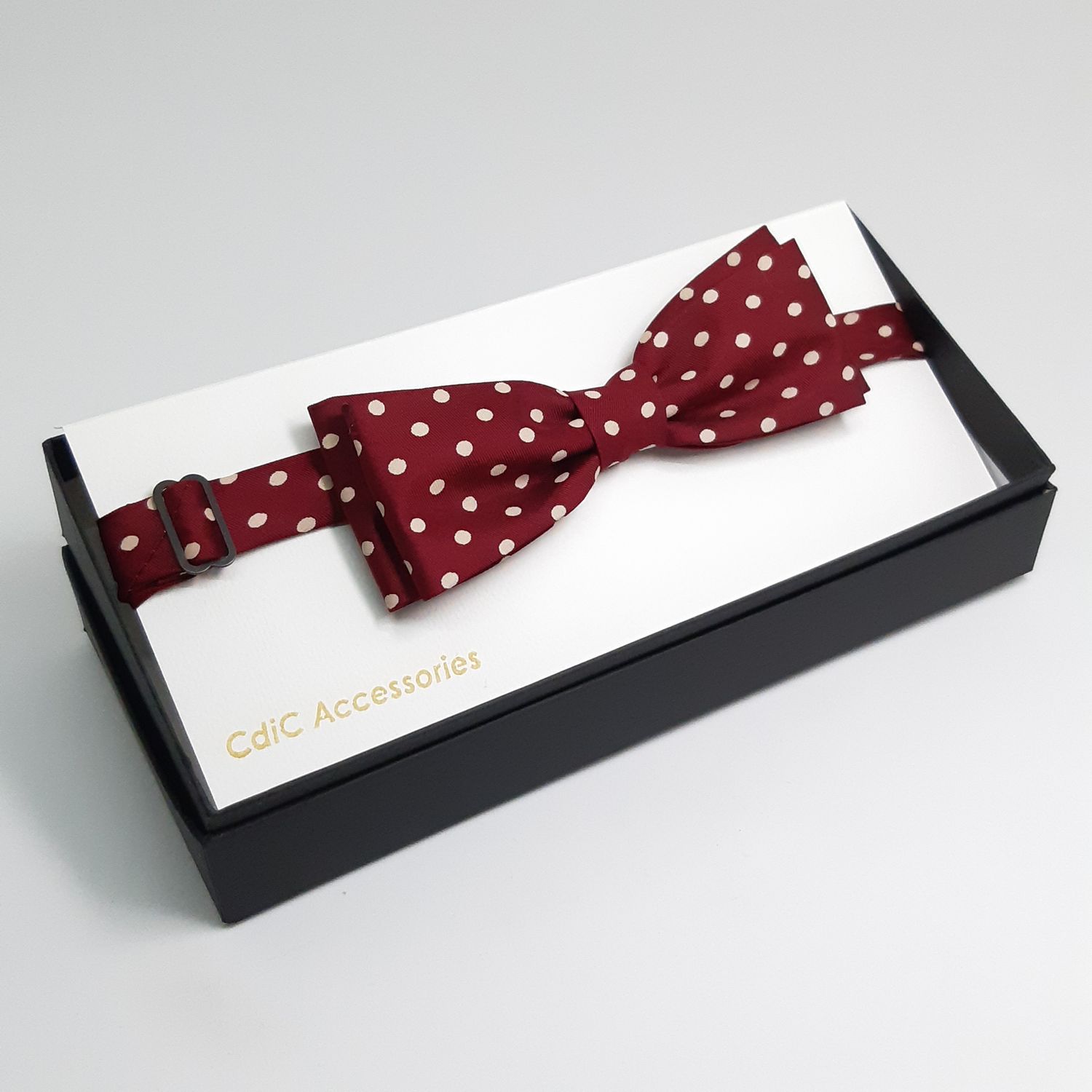 Vlinderdas, rood met witte polkadot