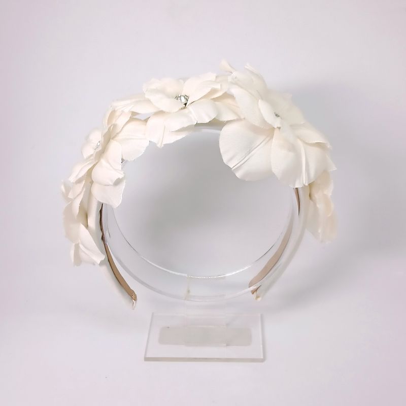Diadeem - 5 witte platte bloemen
