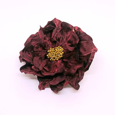 Elegante Satijnen Bloem – Broche, Haaraccessoire & Kettinghanger Elegante Satijnen Bloem – Broche, Haaraccessoire & Kettinghanger
