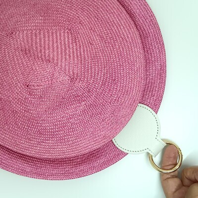 Lederen porte-chapeau met magneet - zwart