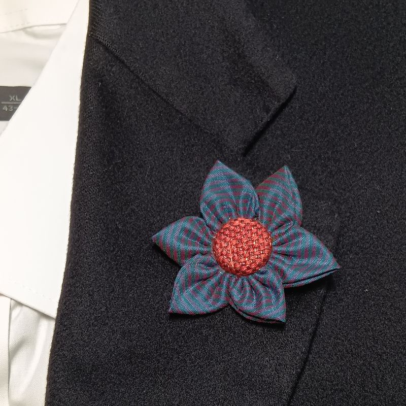 Broche lapel speld - blauwe zijde Kanzashi rozette