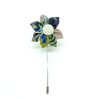 Broche boutonnière lapel speld - groen en blauwe zijde Kanzashi