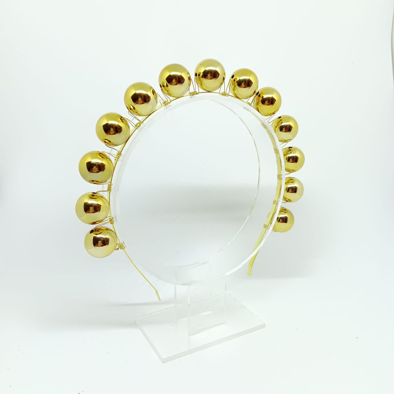 Diadeem met grote goudkleurige parels