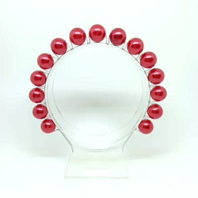 Diadeem met grote rode parels