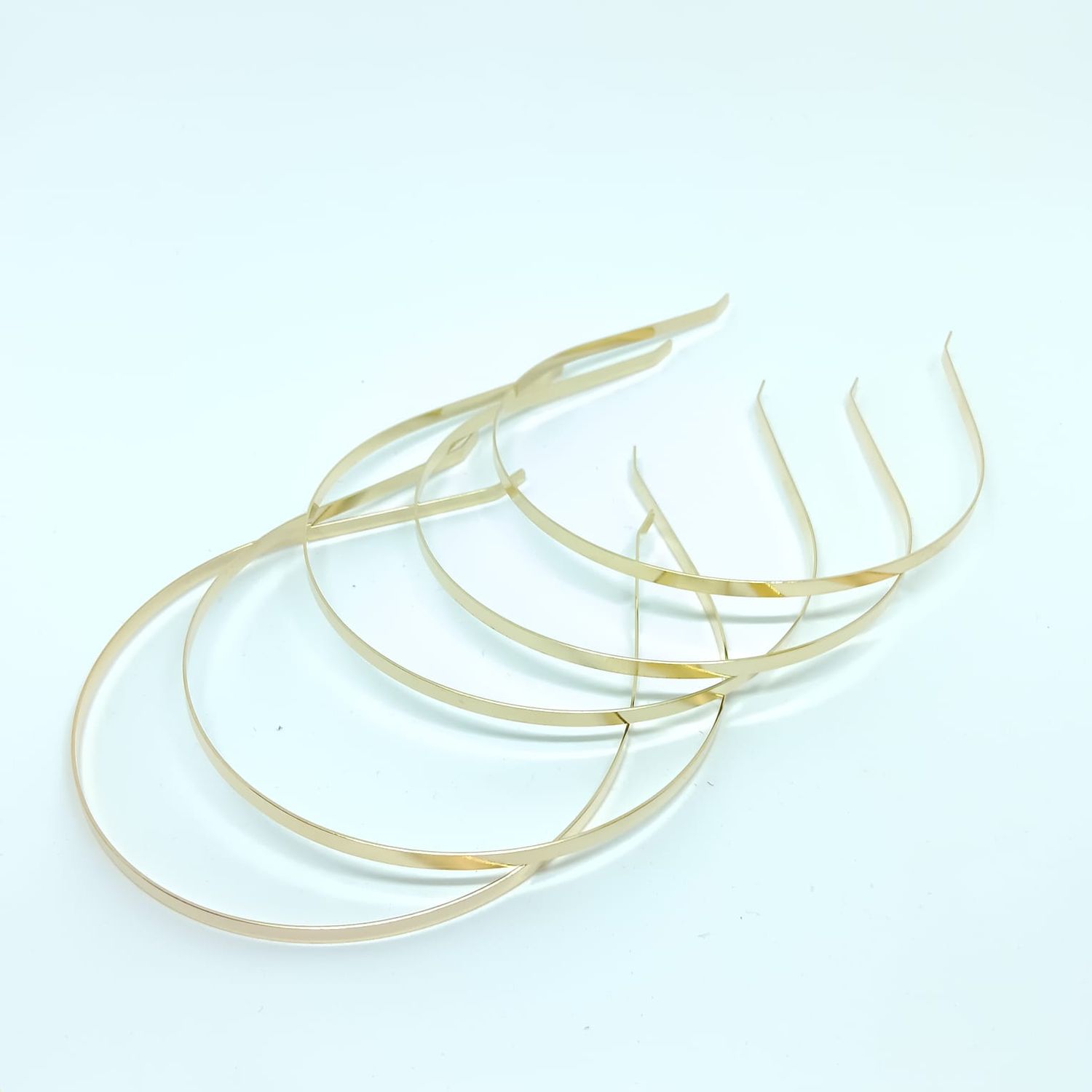 5 diademen - metaal - 5mm - 38cm - goudkleurig