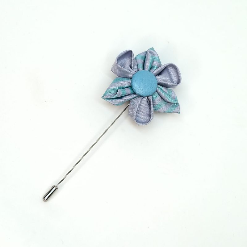 Broche boutonnière lapel speld - Kanzashi - licht blauw-turkoois