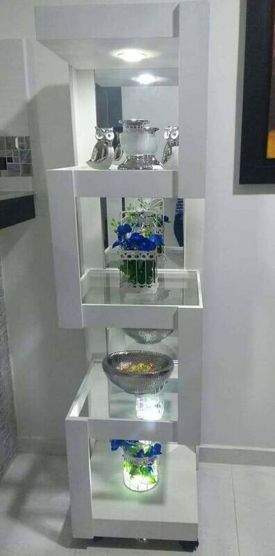 VITRINA VERTICAL LED