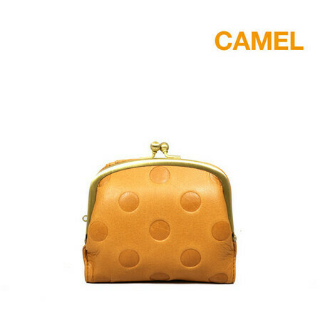UN SIGNET Leather Dot Wallet