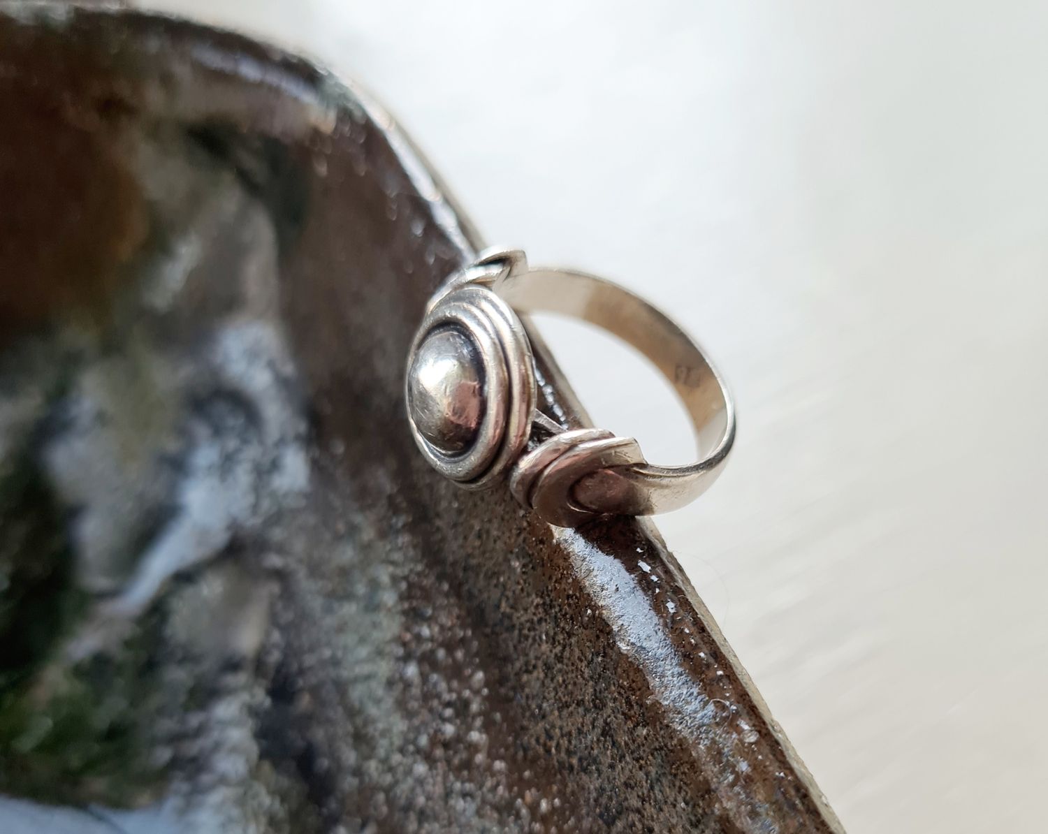 Stylish vintage sterling silver ring