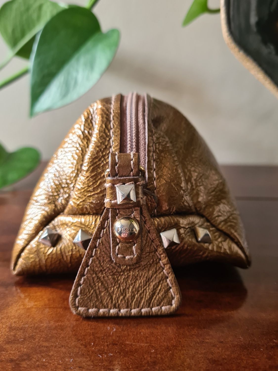 Furla leather zipped small pouch