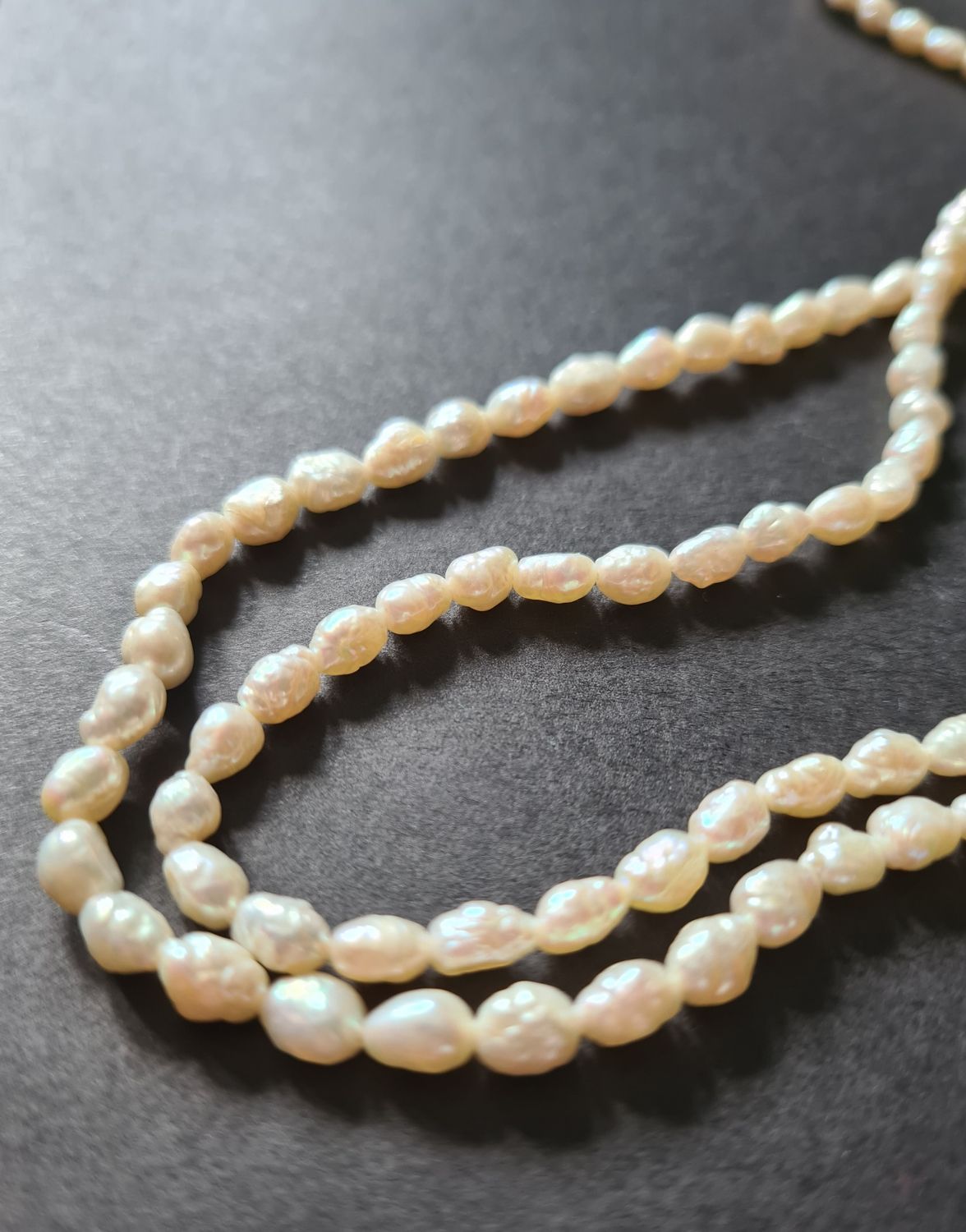 Stunning vintage rice pearl double strand necklace and bracelet set