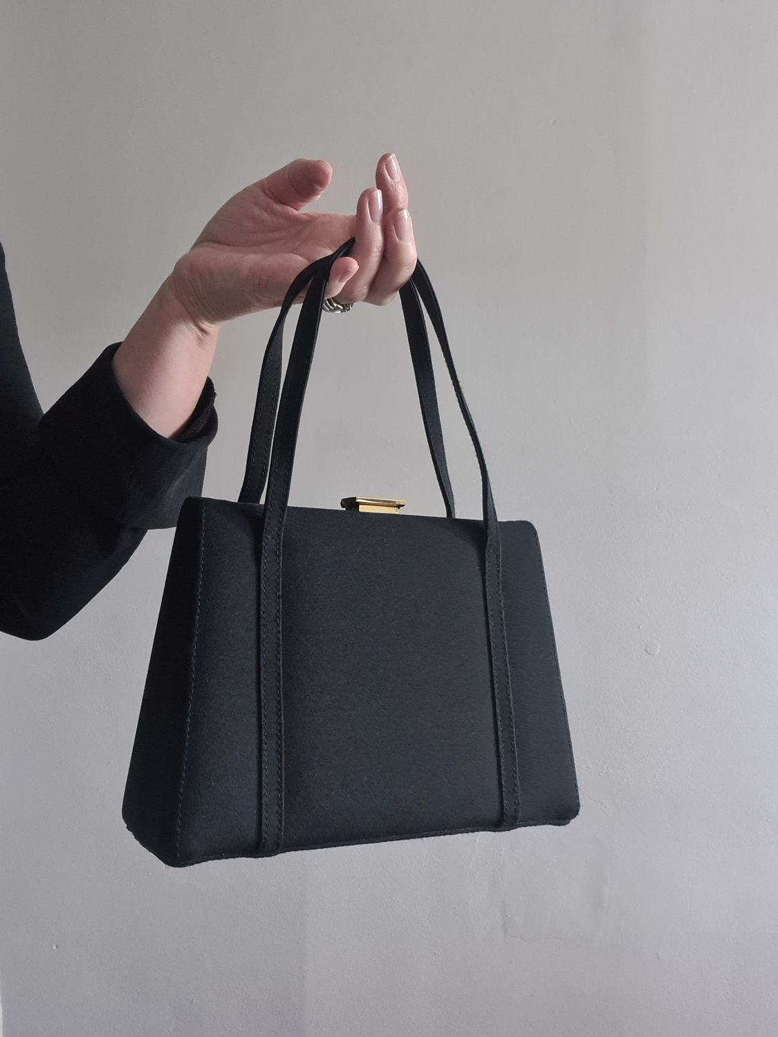 Vintage high end designer Stuart Weitzman box bag