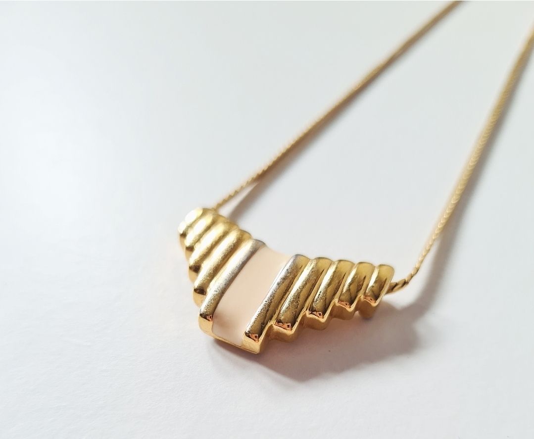 1970&#39;s Napier Deco design enamel necklace