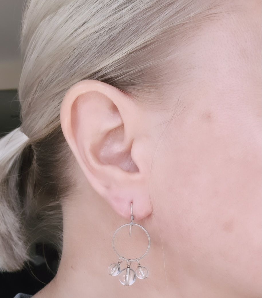 Beautiful clear quartz and silver hoop earrings