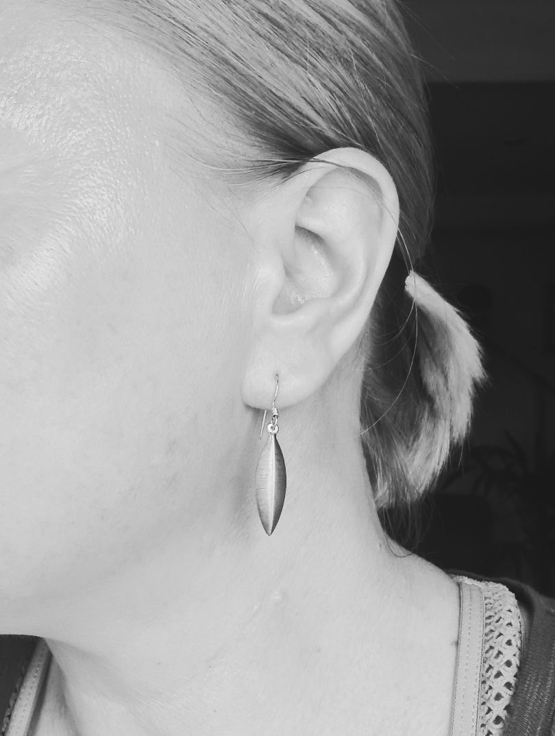 Minimalist sterling silver drop earrings