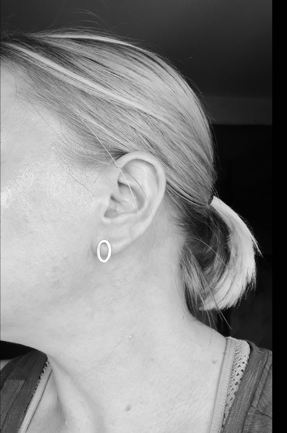 Contemporary oval silver earrings