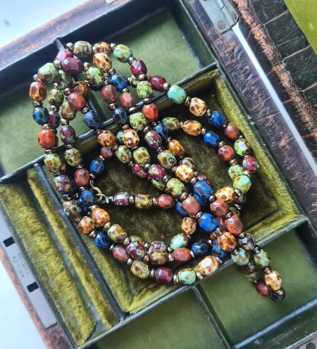 Vintage Agate bead necklace
