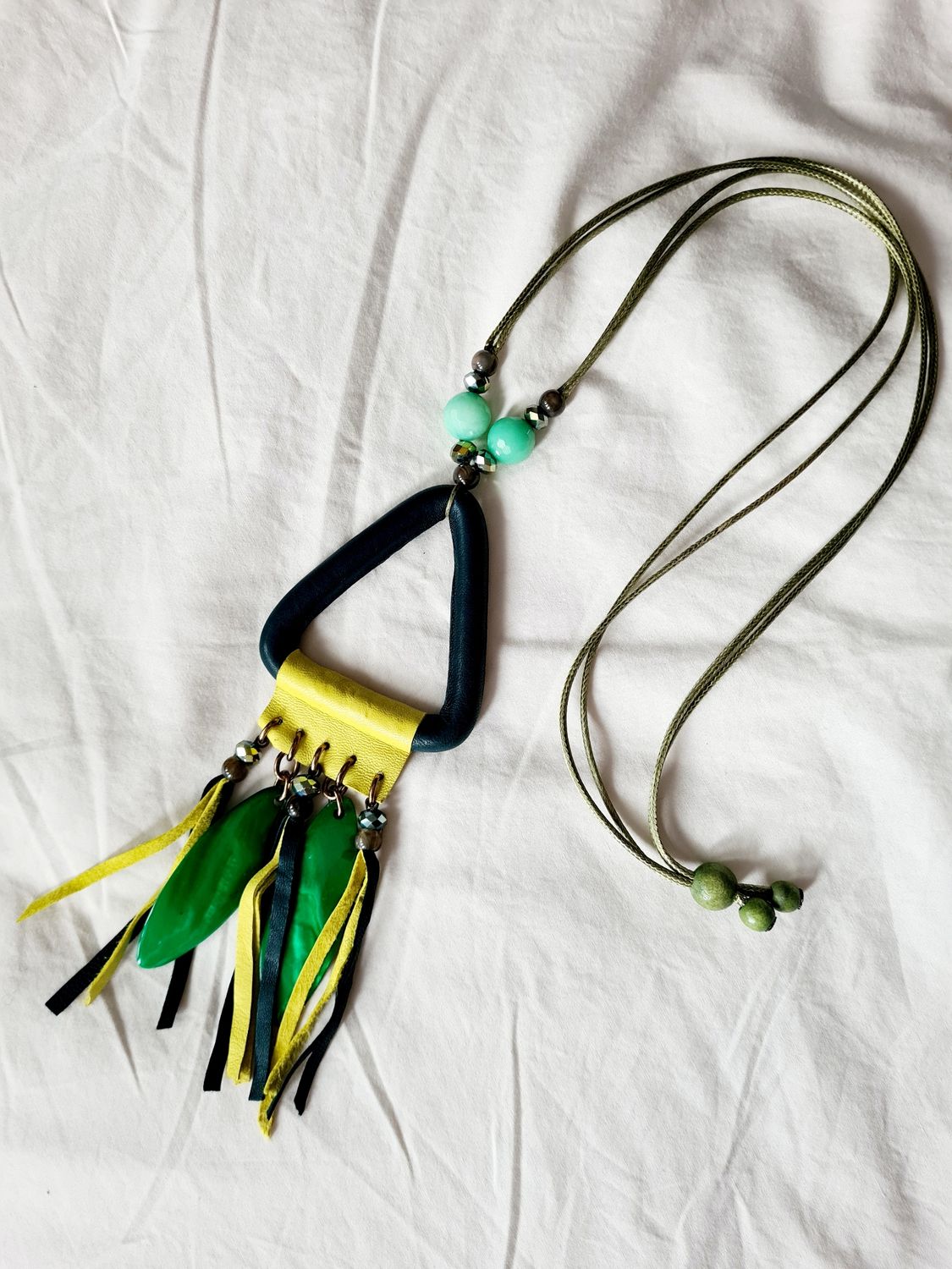 Statement tassle adjustable necklace