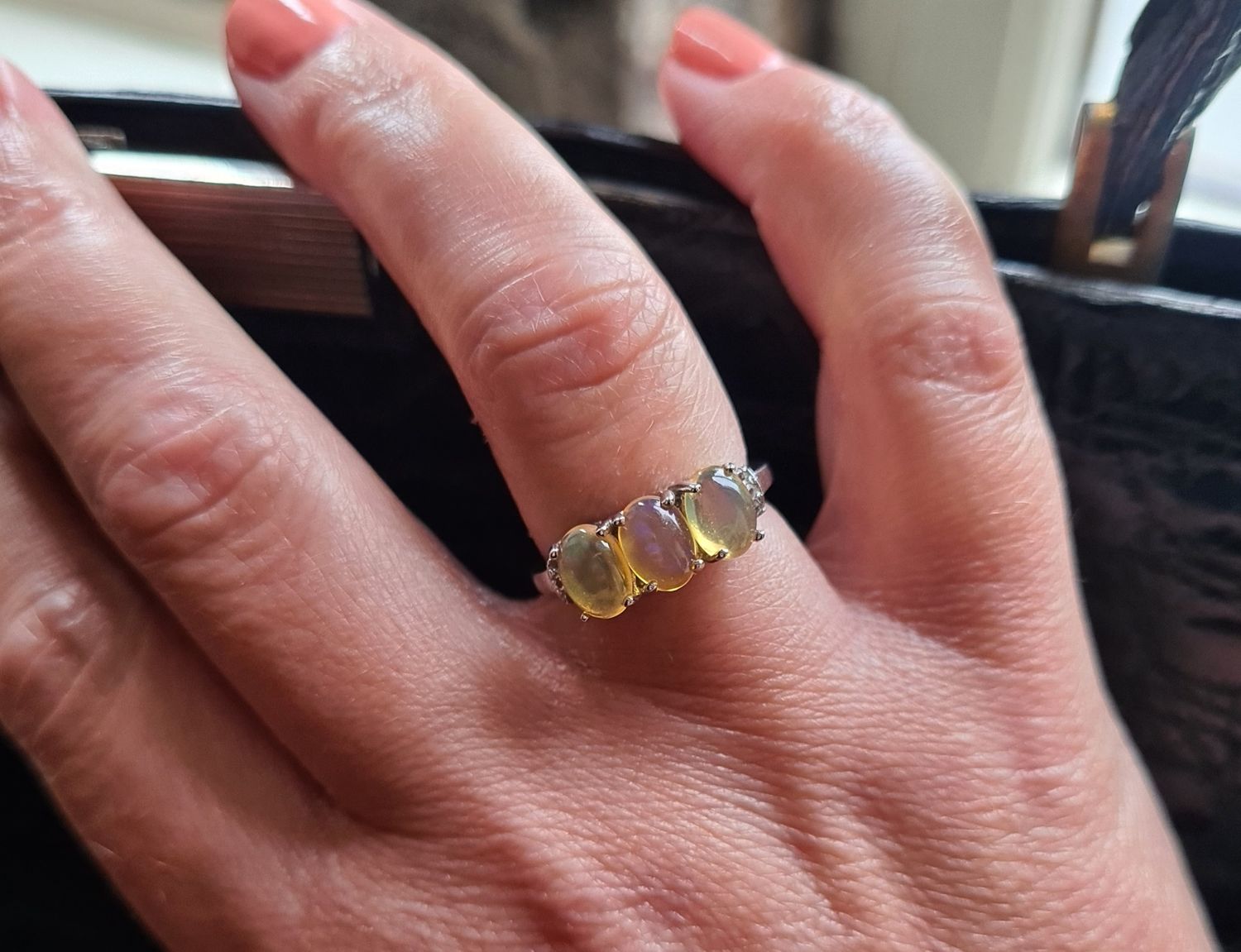 Beautiful trilogy Opal silver ring