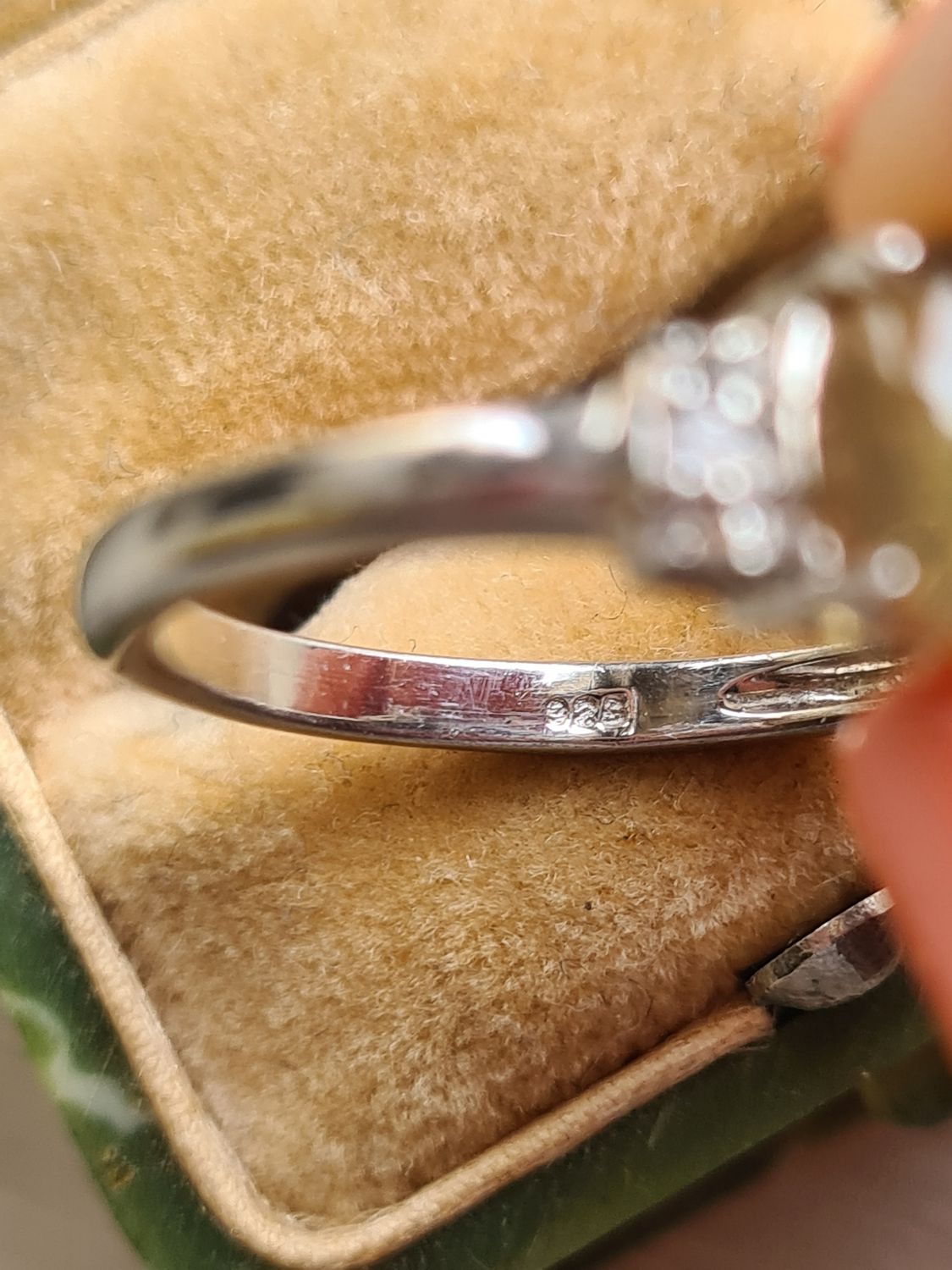 Beautiful trilogy Opal silver ring