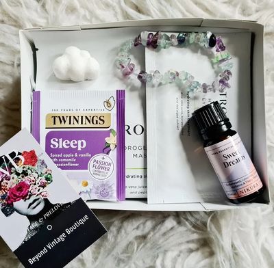 bvb friends gift box