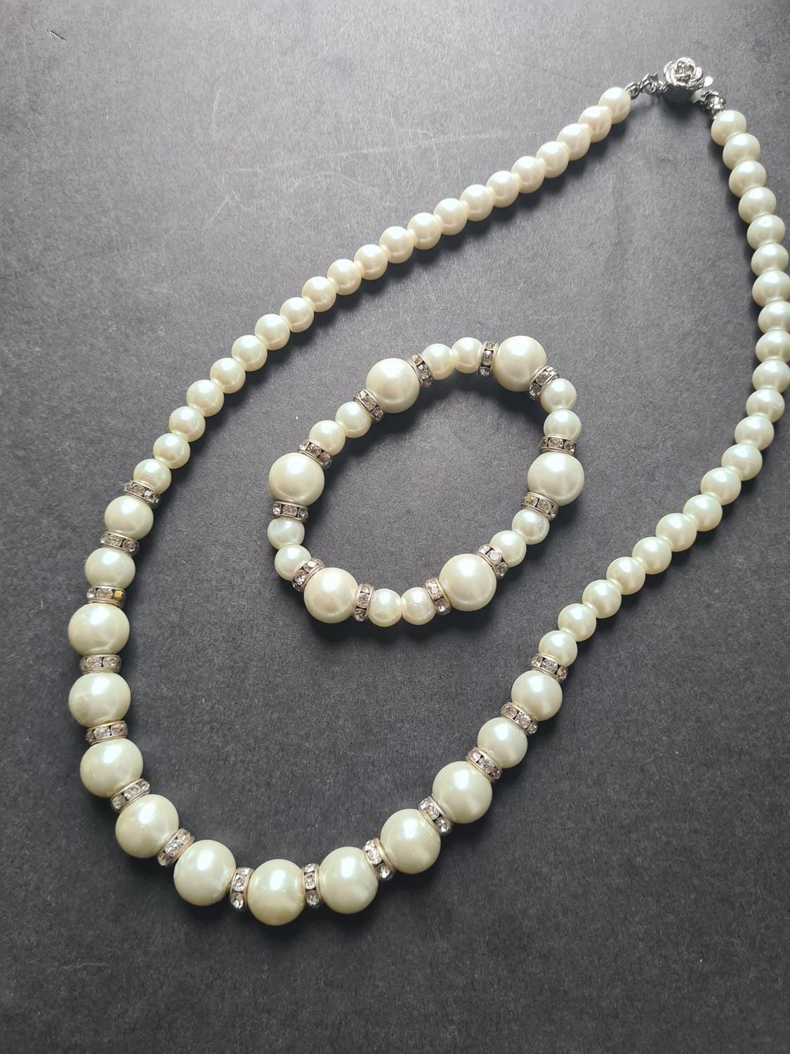 Vintage faux pearl and crystal necklace