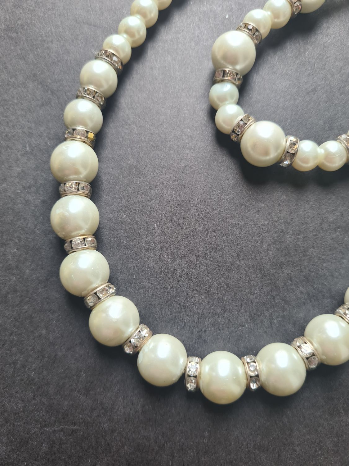 Vintage faux pearl and crystal necklace