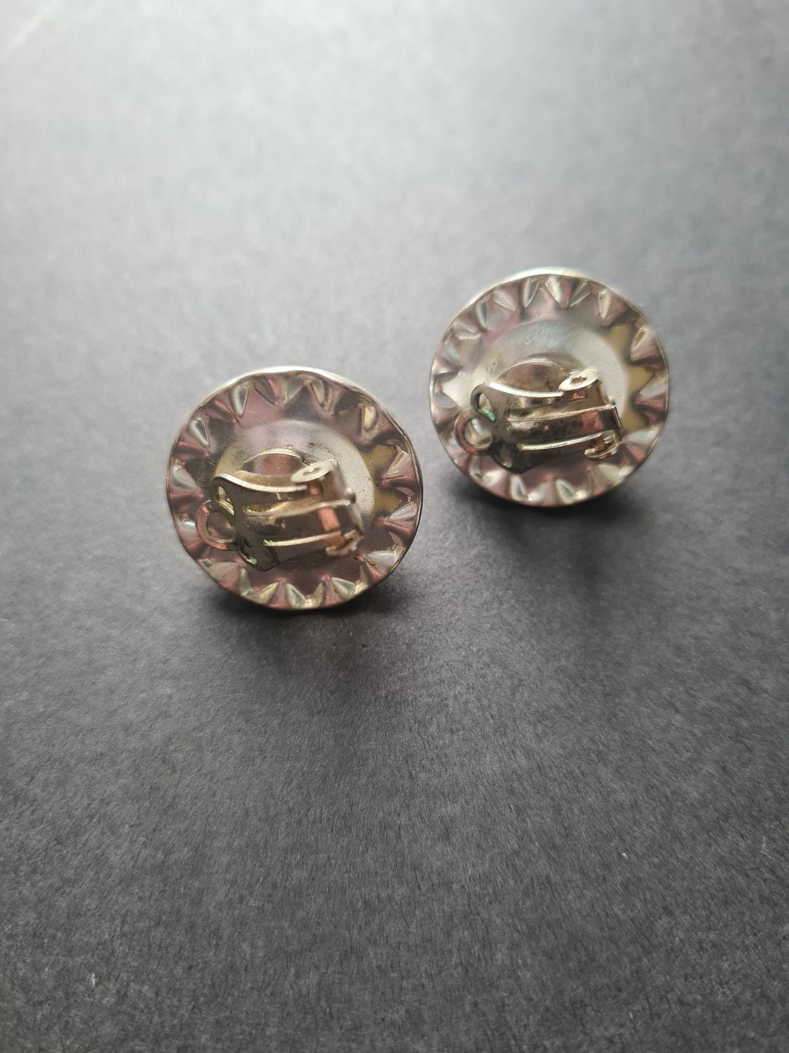 Vintage faux pearl &amp; crystal clip on earrings