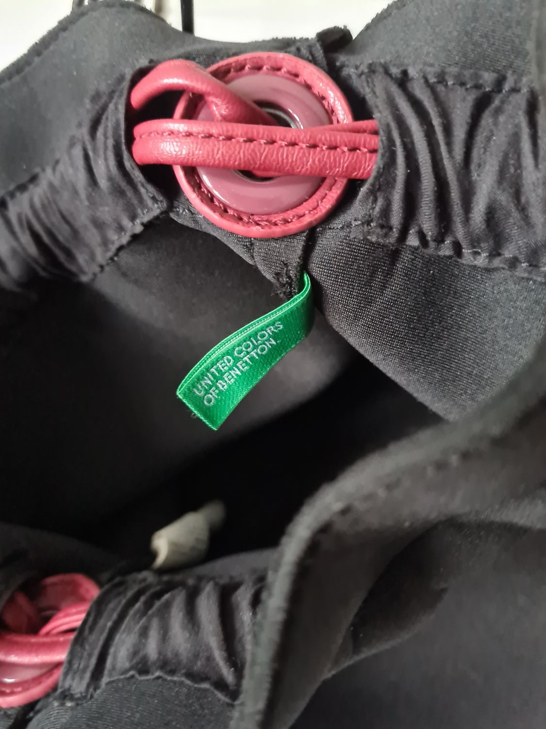 Vintage United Colors of Benetton bucket bag