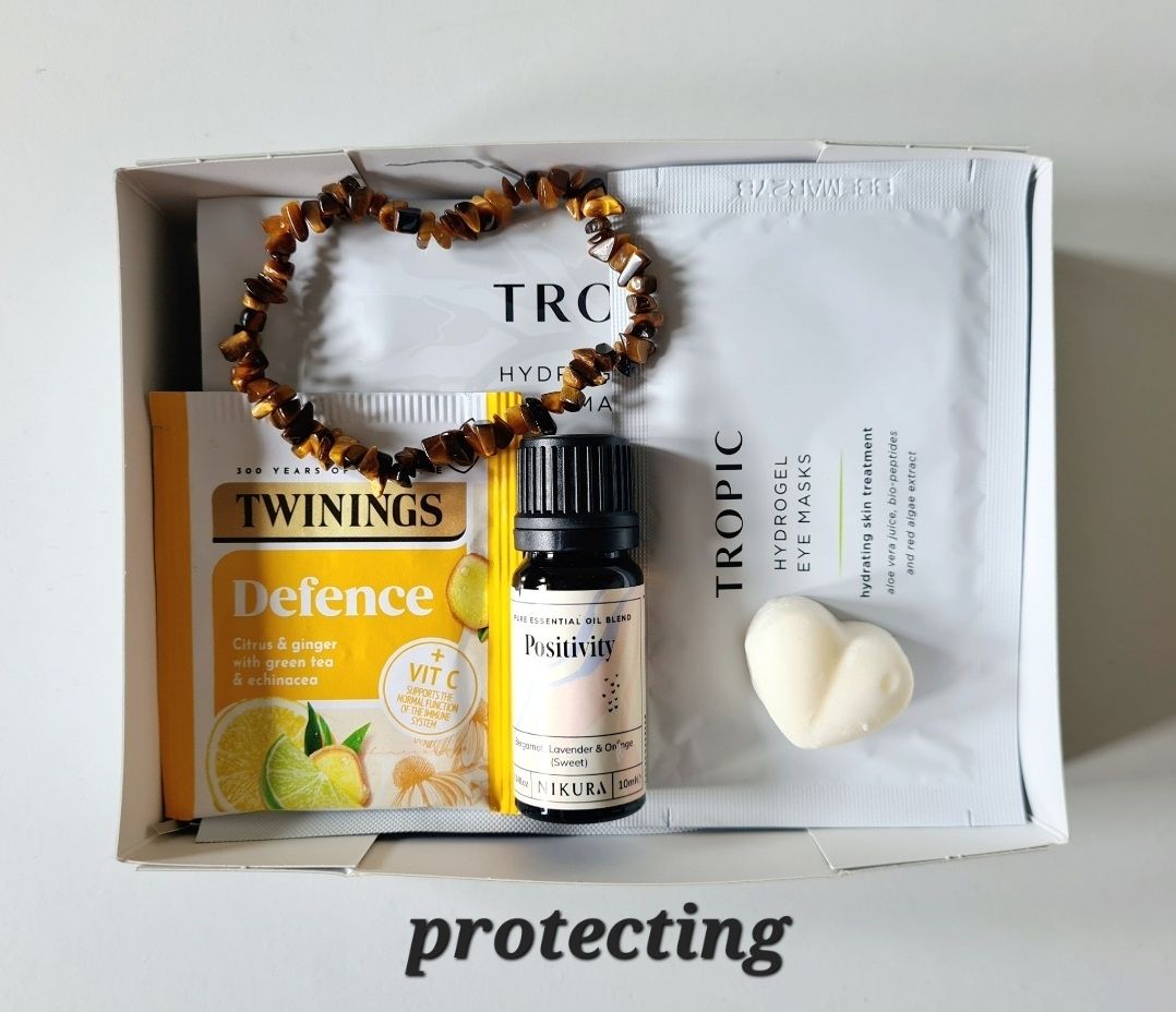 bvb friends gift box