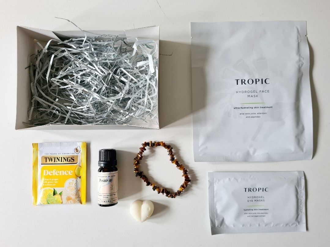 bvb friends gift box