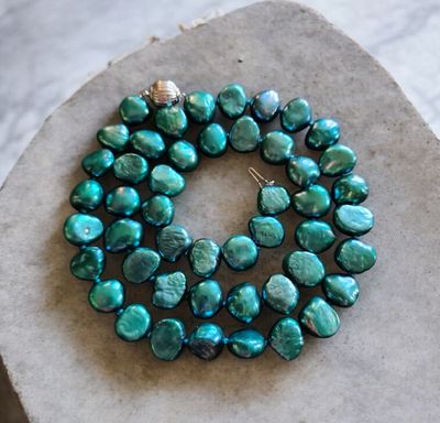 Incredible vintage metallic Teal blue Baroque Pearl necklace