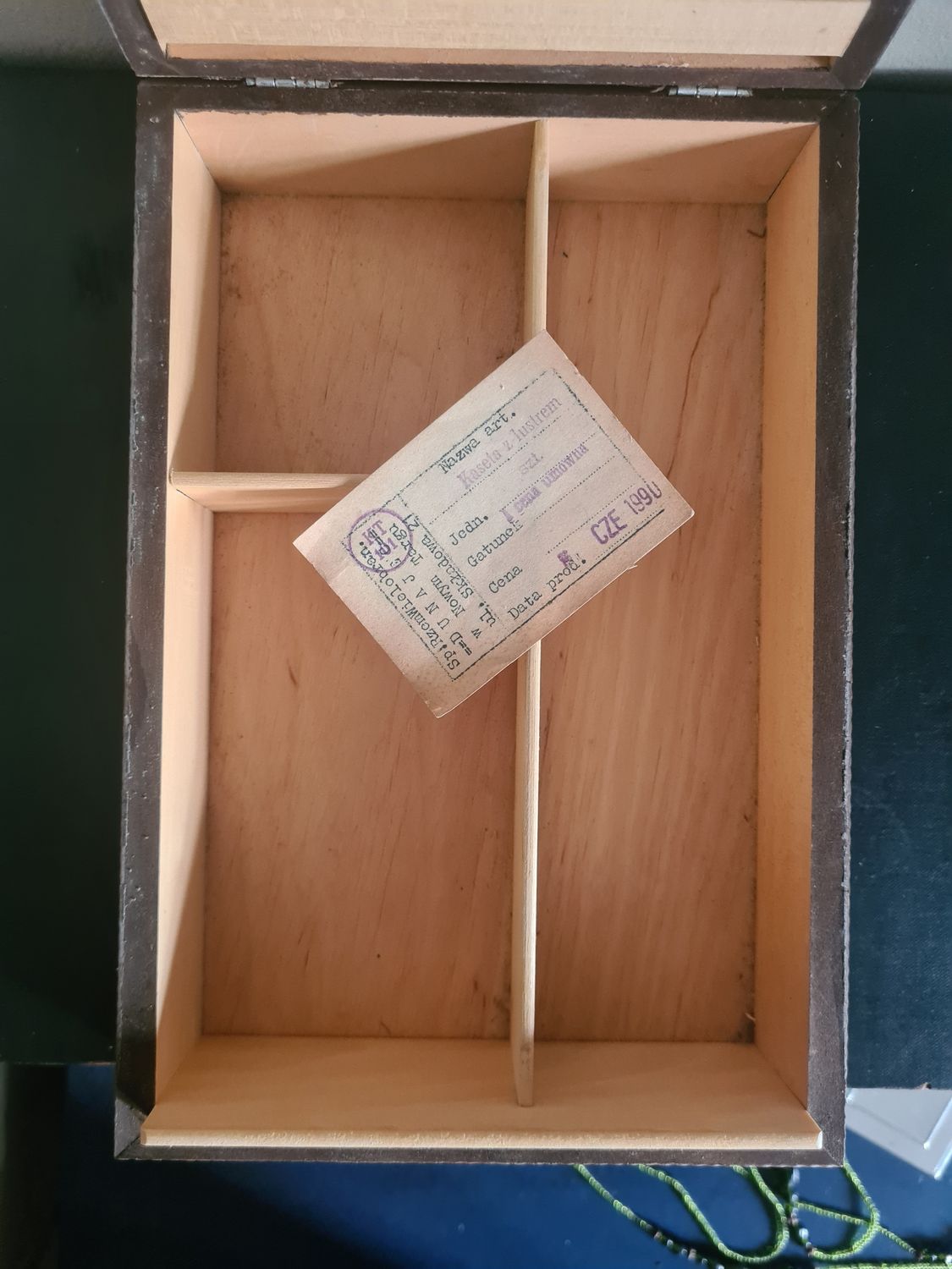 Vintage carved wooden Vanity/jewellery box (1990)