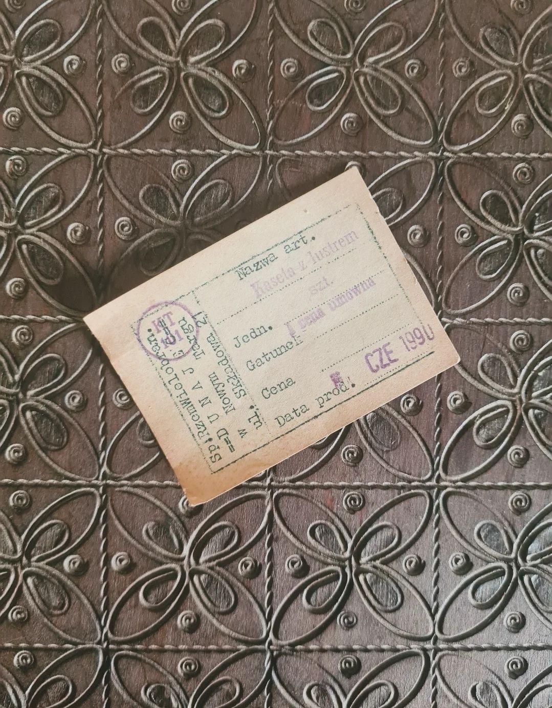 Vintage carved wooden Vanity/jewellery box (1990)