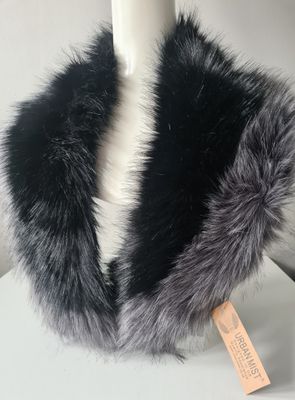 Faux fox fur collar with tags