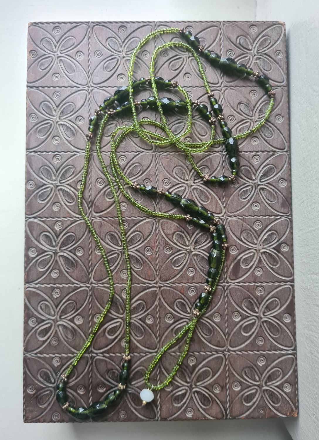 Pretty green glass bead long necklace